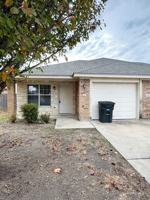 featured image of 1402 Cinch Dr
