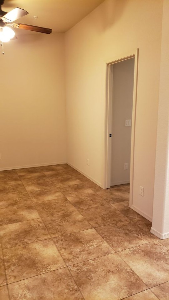 2221 Sandwood Dr #102 - Photo 2 of 8