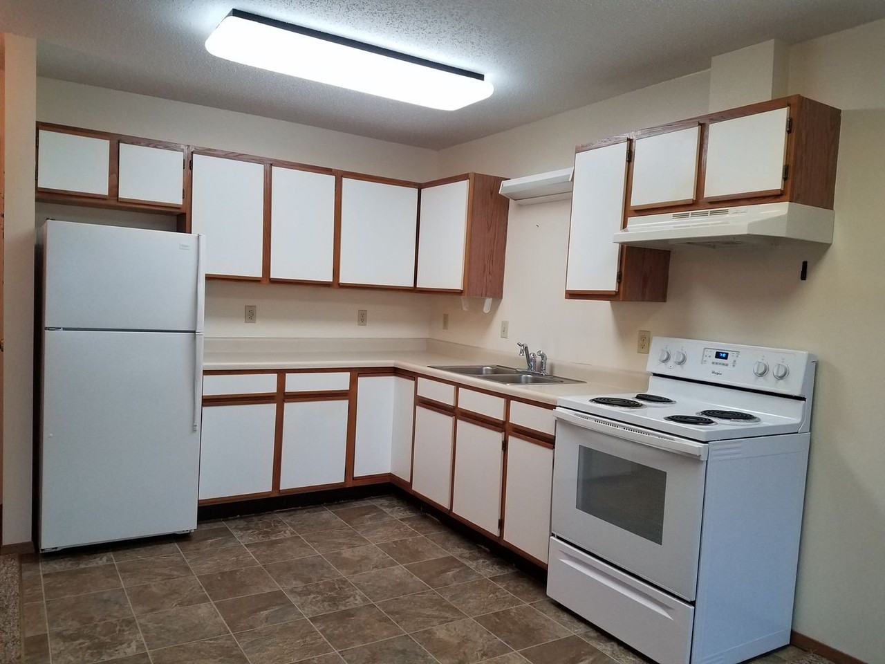 924 4th Street - Photo 2 of 15