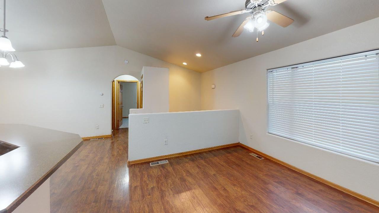 348 Big Badger Dr - Photo 5 of 15