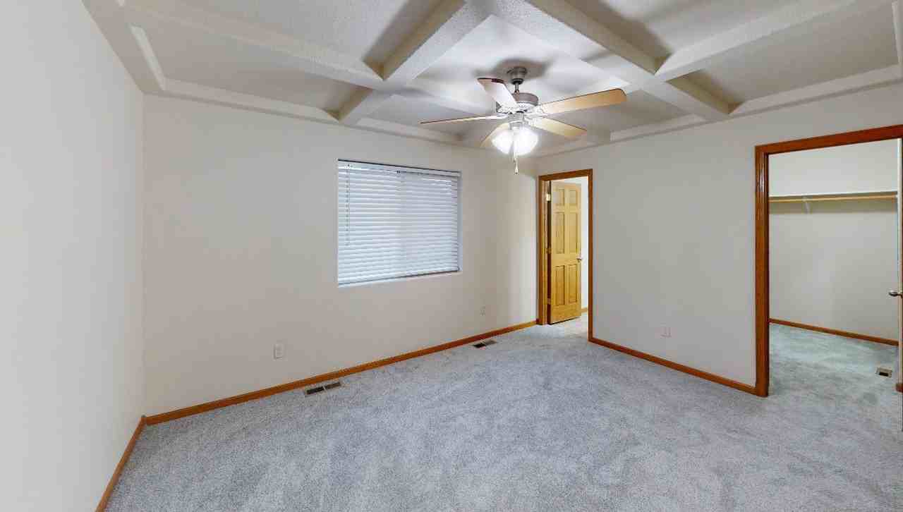 348 Big Badger Dr - Photo 6 of 15