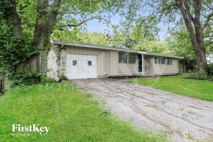 5215 N Cambridge Ave - Photo 2 of 15