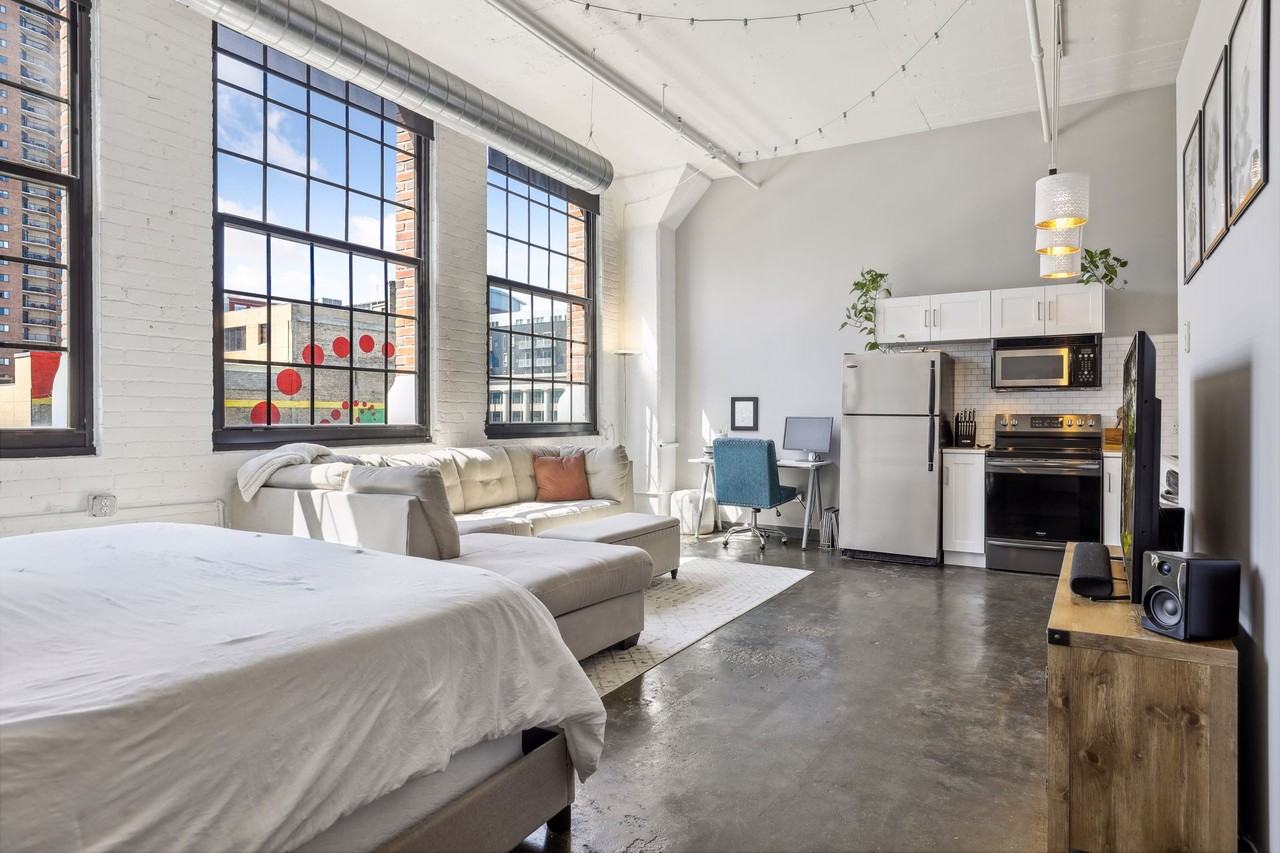 500 Robert Street North #307 - Photo 5 of 20