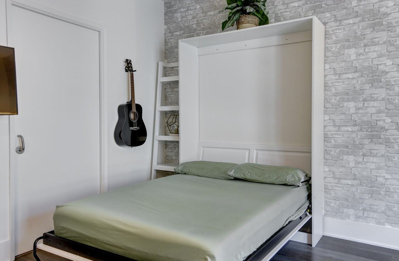 1075 Market St #605 - Photo 5 of 14