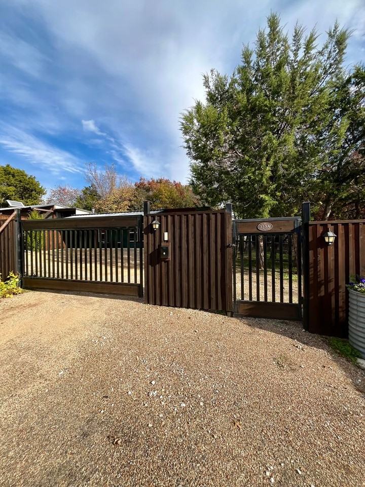 553 Cat Track Rd - Photo 5 of 22