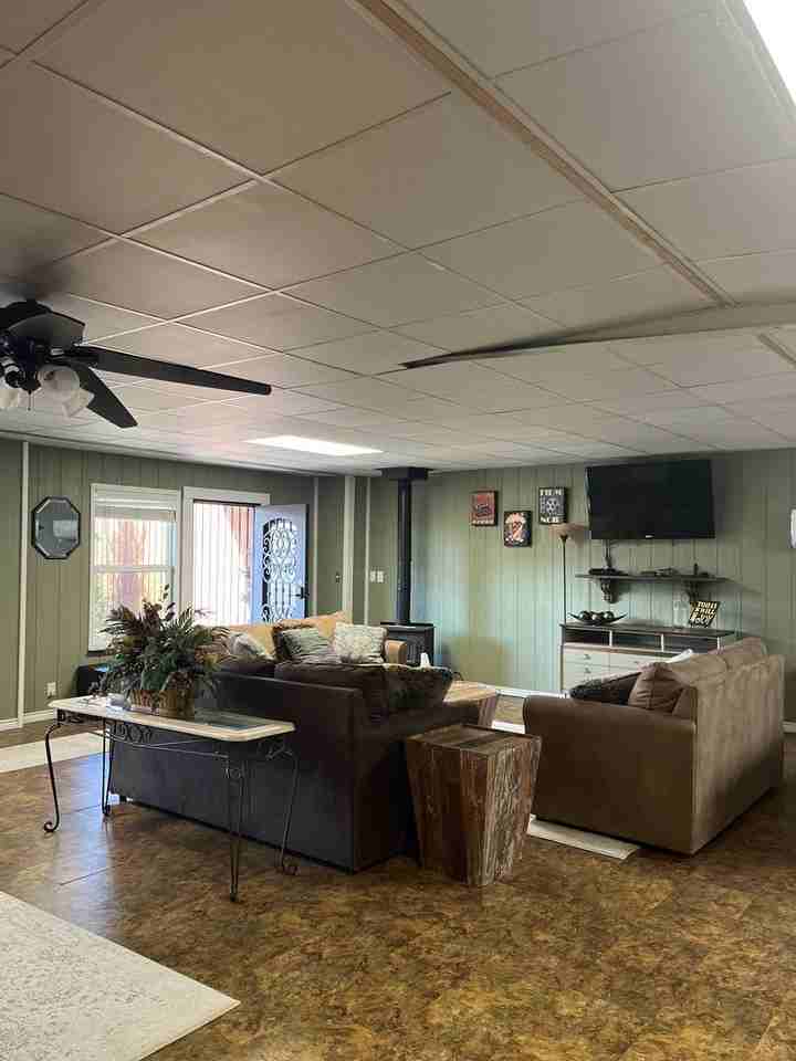 553 Cat Track Rd - Photo 7 of 22