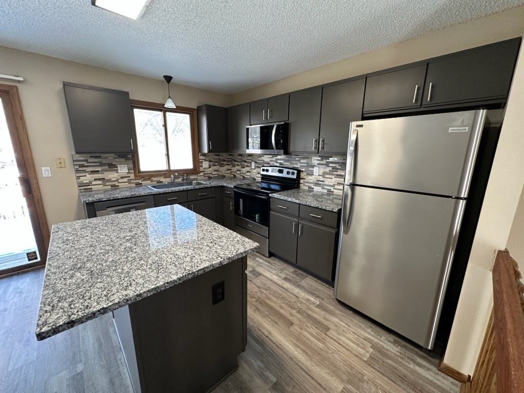 5419 Southwest 13th Street - Photo 3 of 28