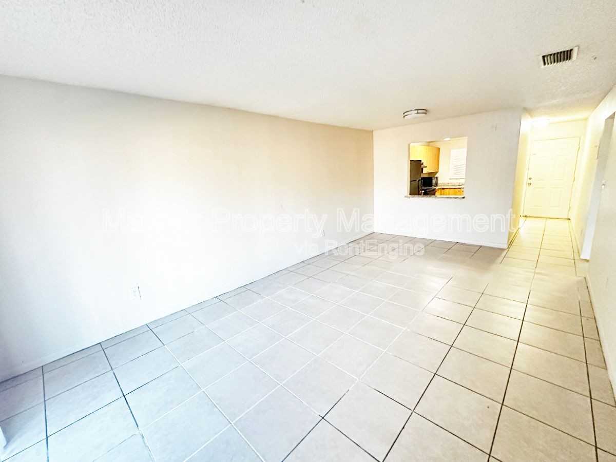 2220 Nw 59th Ave #38