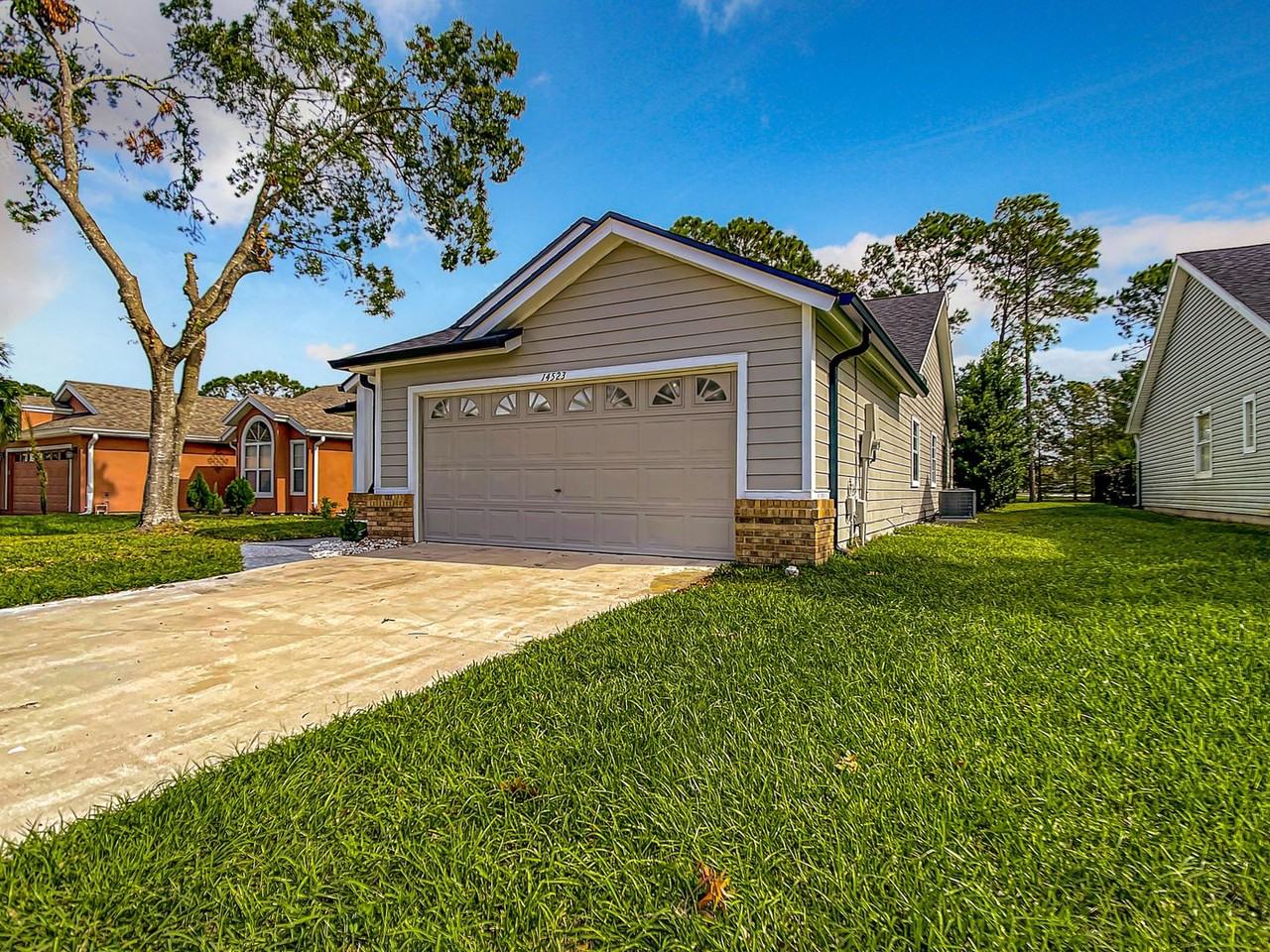 14523 Falling Tree Ct - Photo 5 of 50