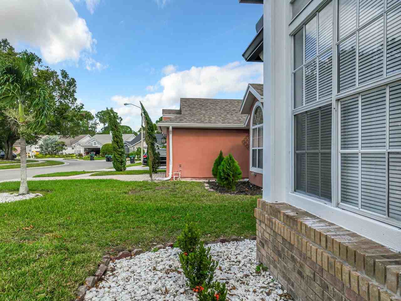 14523 Falling Tree Ct - Photo 7 of 50