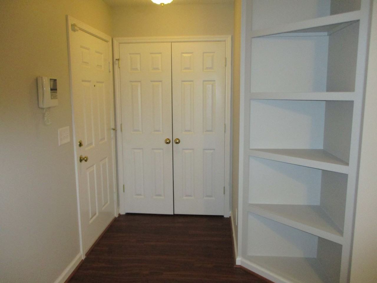 311 Scholastic Ct - Photo 2 of 17