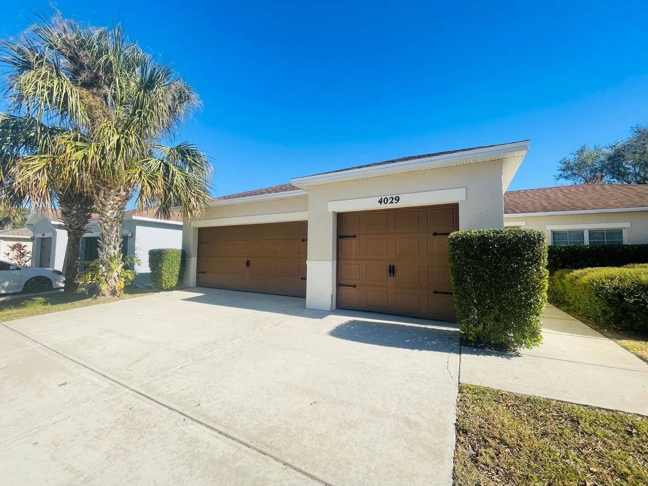 4029 Marina Isle Dr - Photo 2 of 26