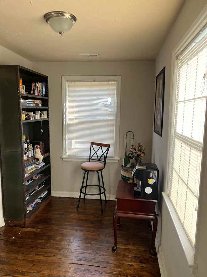 1601 N 30th St - Photo 5 of 10