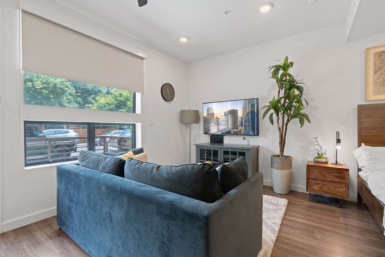 49 Navasota St #1023969P - Photo 4 of 17