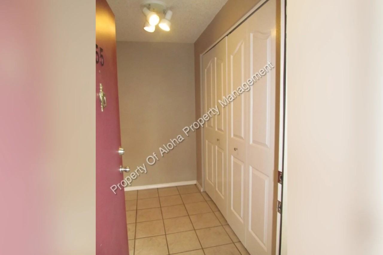 3725 S Gekeler Ln - Photo 2 of 17