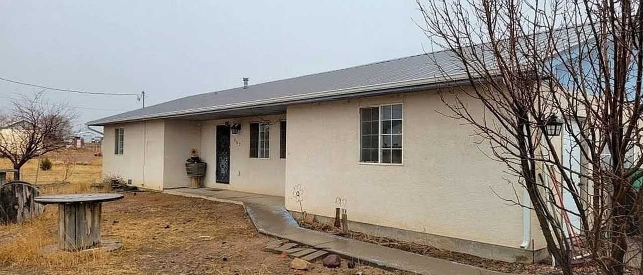 62 9th Ave - Photo 2 of 20