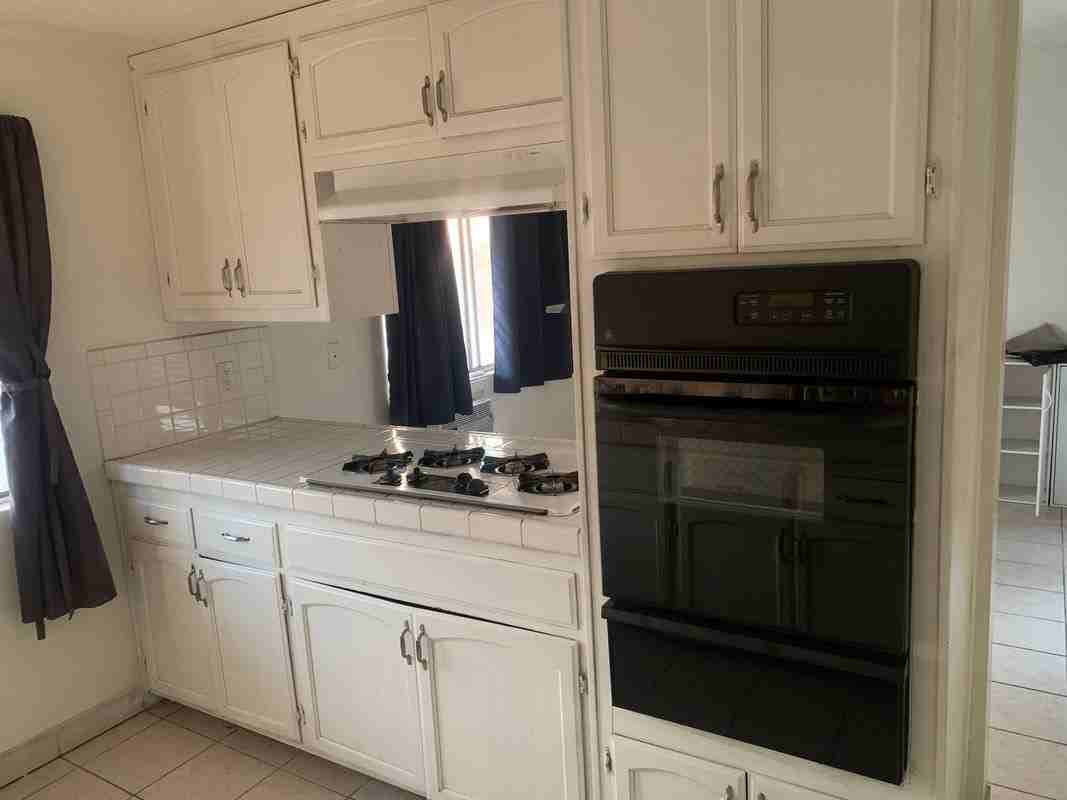 2018 Evergreen St - Photo 3 of 8