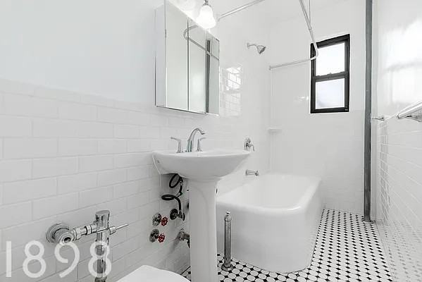 48-16 46th Street #A5 - Photo 4 of 6