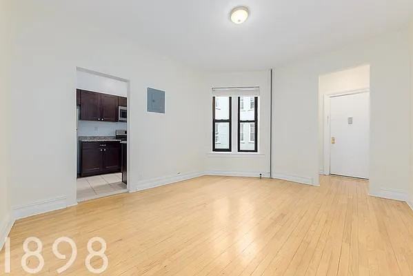 48-16 46th Street #A5 - Photo 5 of 6