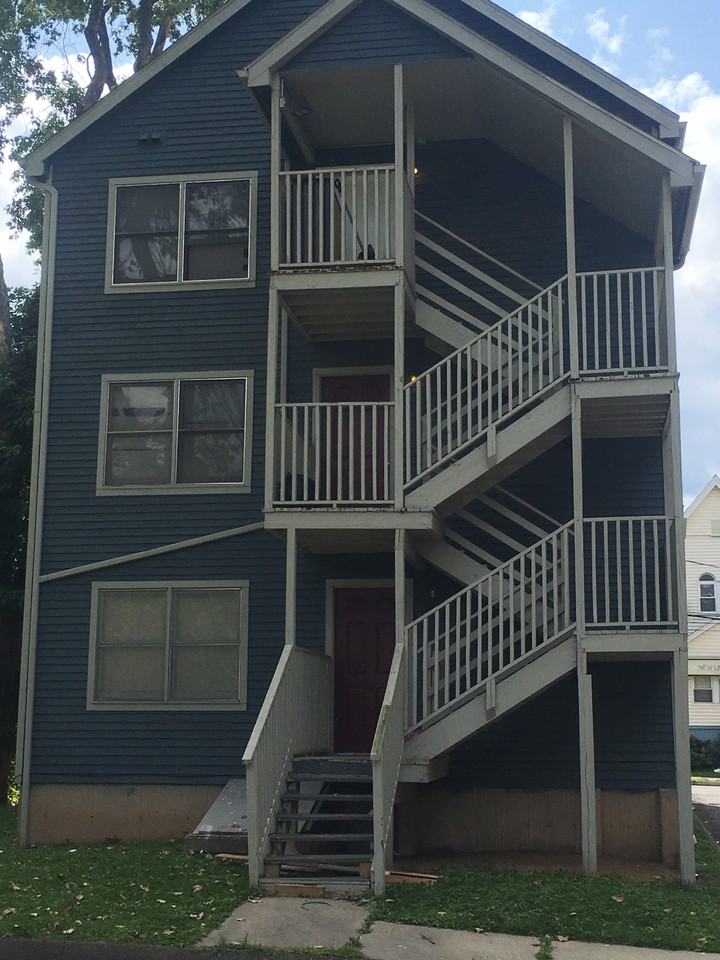 130 Mather St #3A - Photo 2 of 11