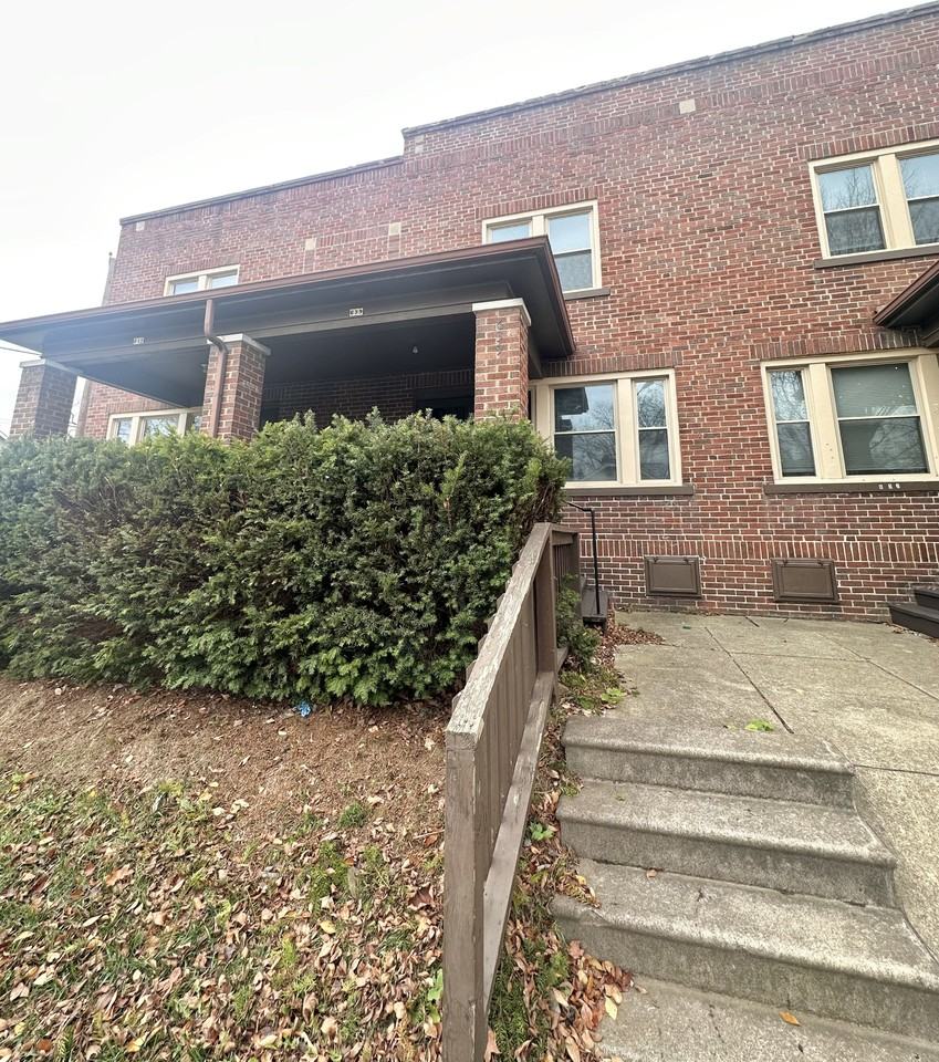 635 Racine Ave #639 - Photo 4 of 15