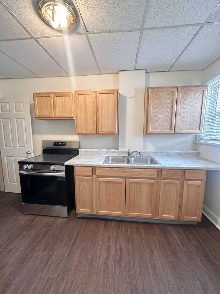 635 Racine Ave #639 - Photo 5 of 15