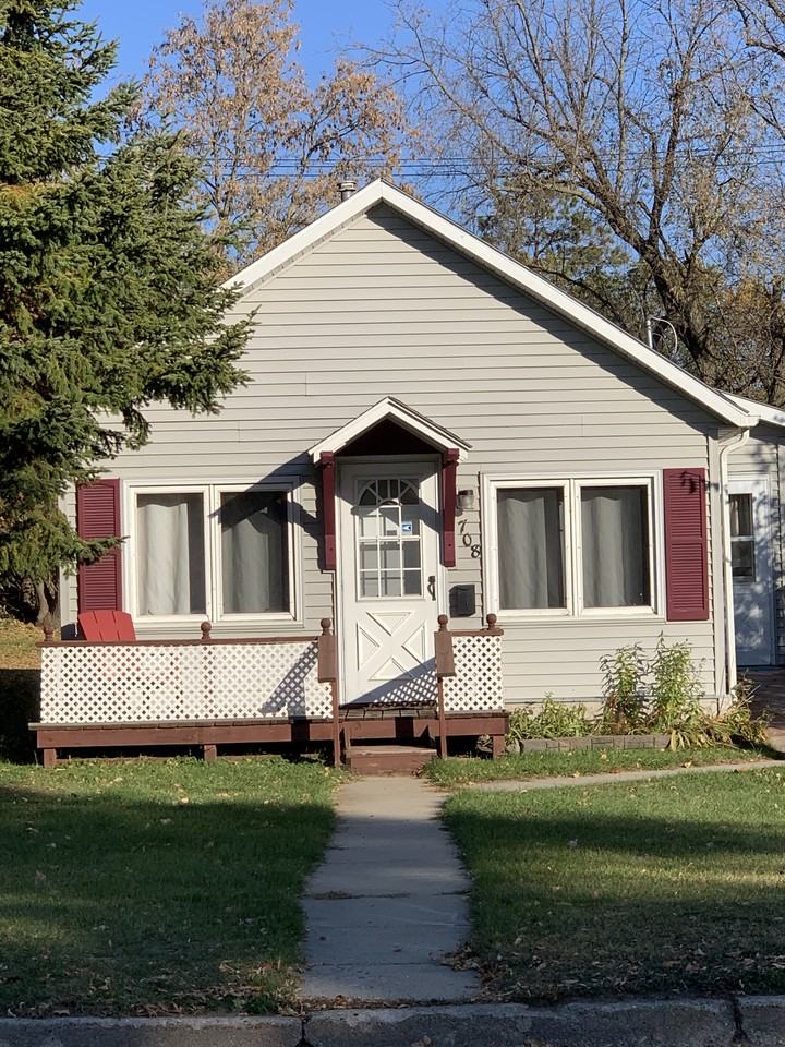 708 Mississippi Ave Nw #NA - Photo 2 of 14