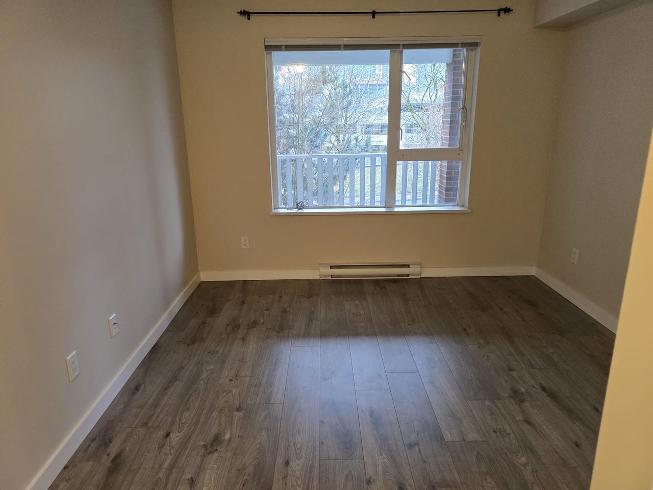 4723 Dawson St #308 - Photo 4 of 10