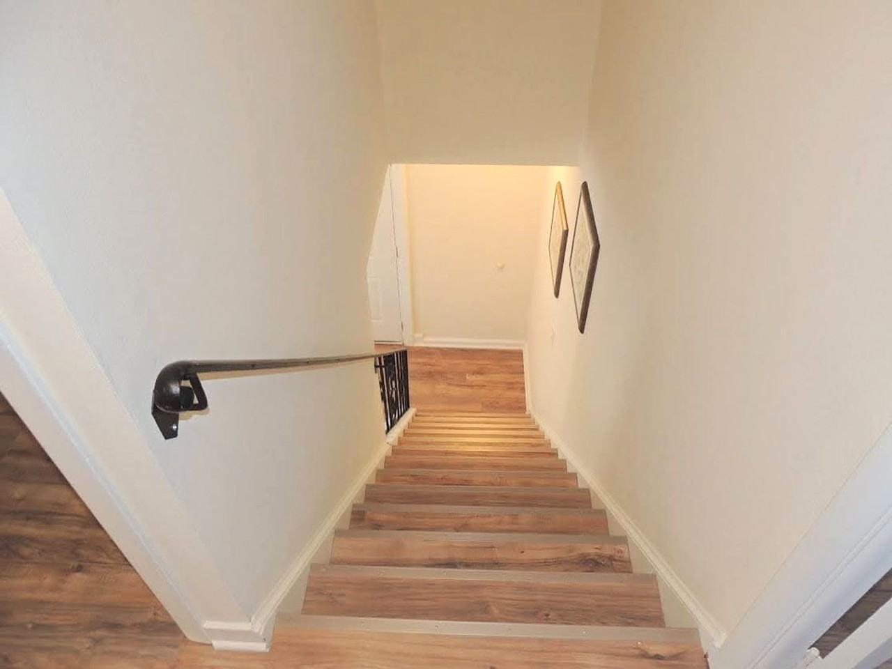 23220 Gay St - Photo 4 of 5