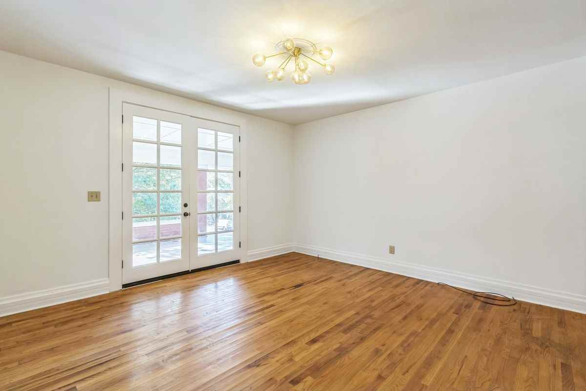 1500 14th Ave S - Photo 5 of 24