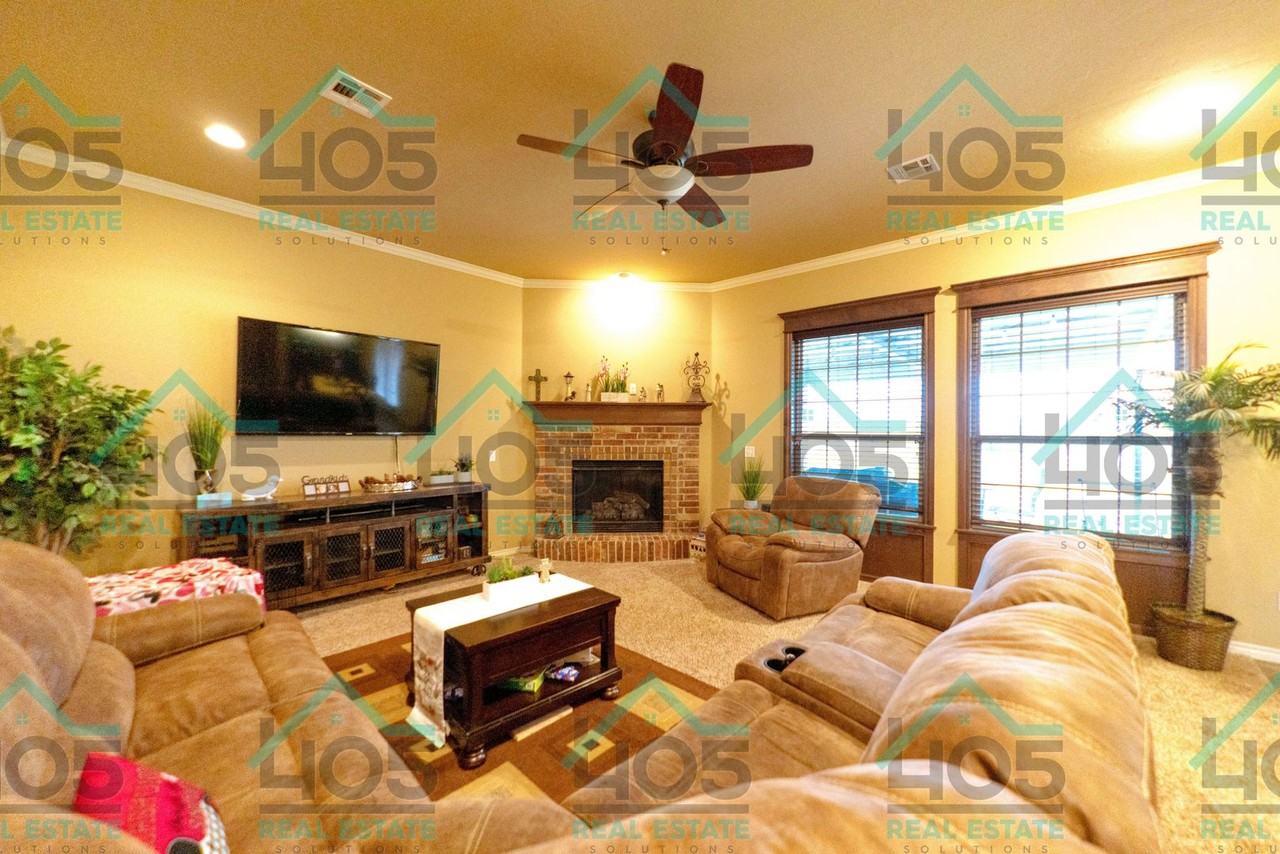 6700 Se 149th St - Photo 7 of 31