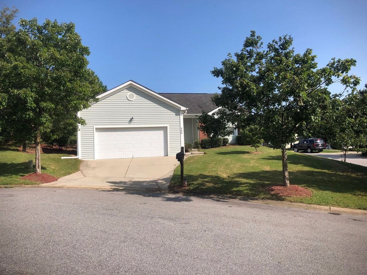 520 Texanna Way - Photo 3 of 23