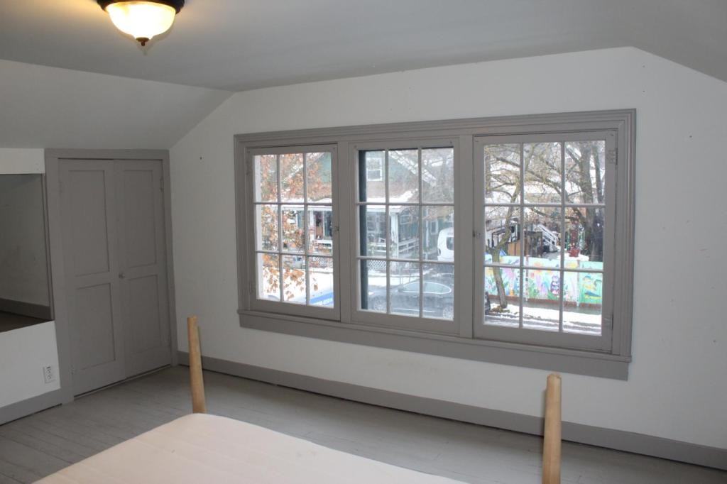 2812 N Washington St - Photo 2 of 39