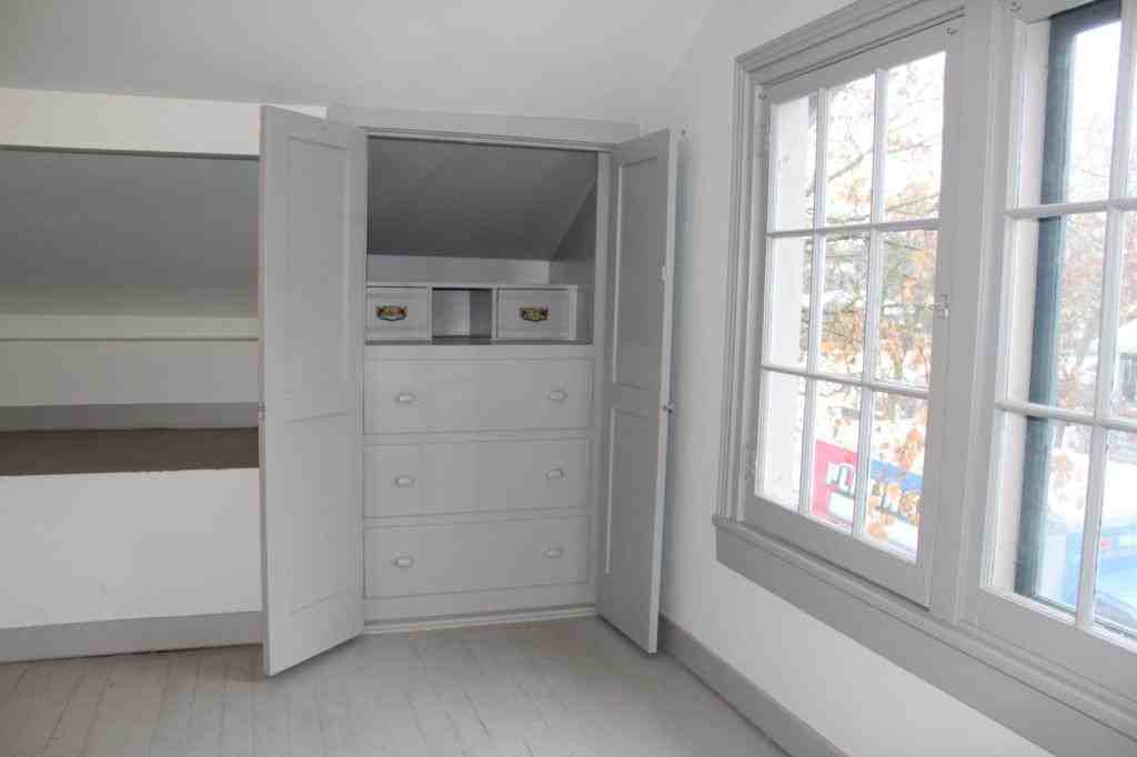 2812 N Washington St - Photo 6 of 39