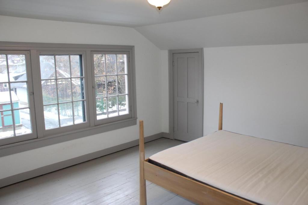 2812 N Washington St - Photo 7 of 39