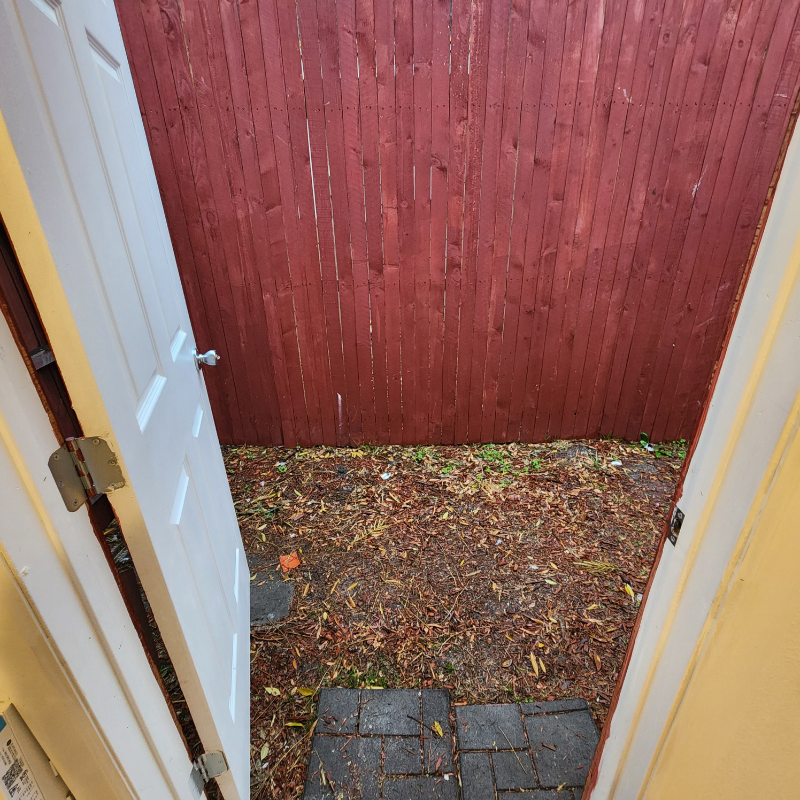 1533 Bosque Dr - Photo 5 of 8