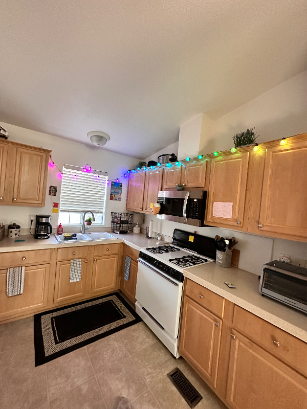 23507 Norma Dr #1 - Photo 2 of 13