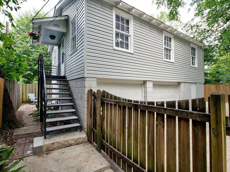 331 S Edisto Ave - Photo 2 of 12