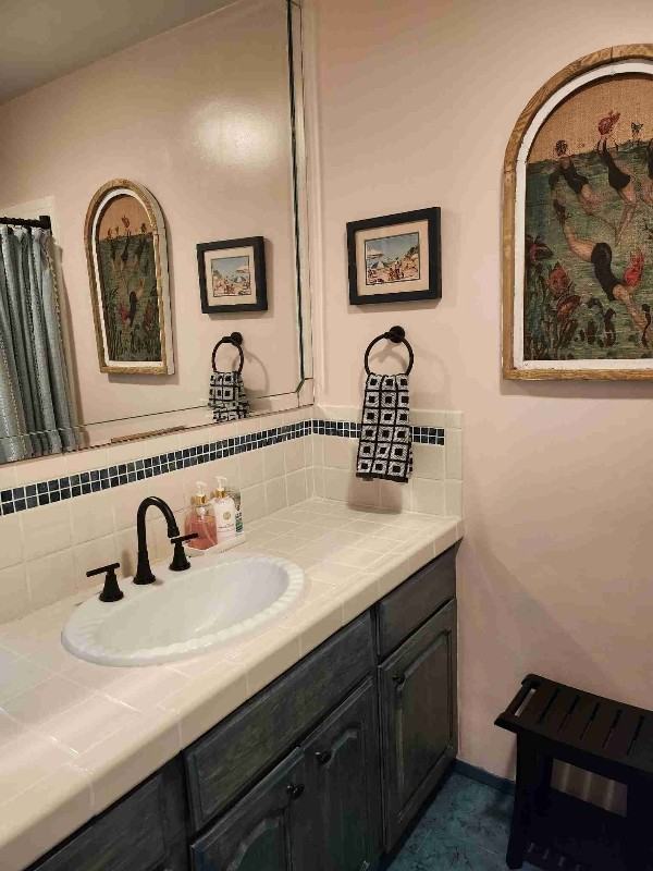 1320 S Fleetwell Ave - Photo 5 of 11