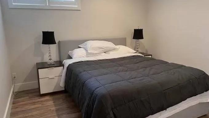 15497 37A Avenue - Photo 5 of 10