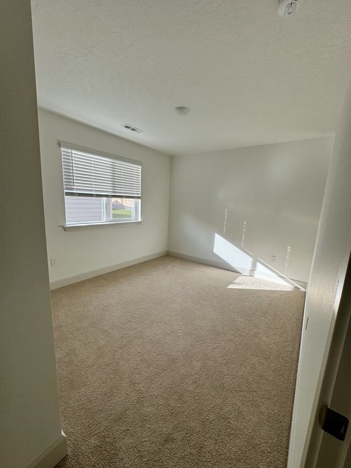 1694 Wilson Street #NA - Photo 7 of 13