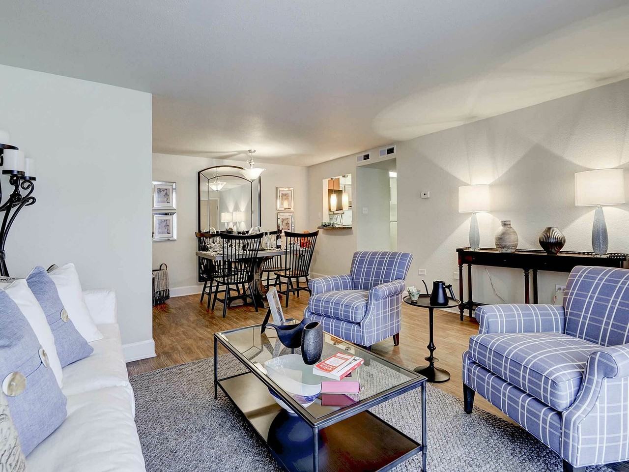 Advenir at French Quarter - Photo 3 of 25