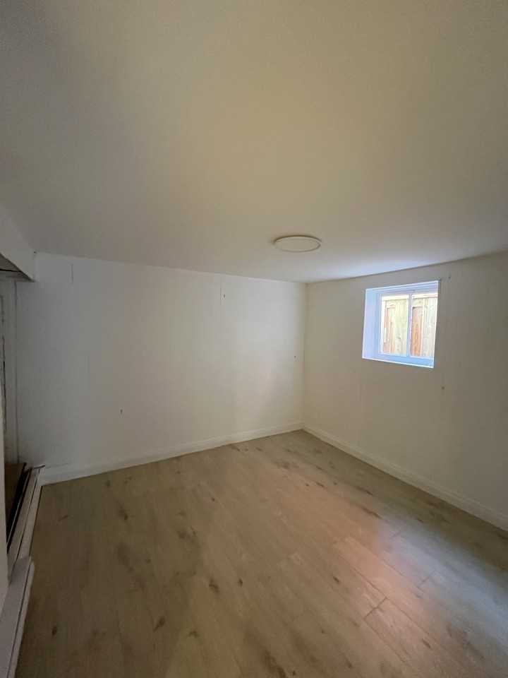 266 East 32nd Avenue - Photo 3 of 6