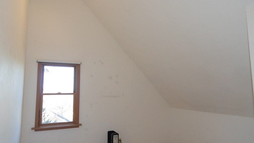 1978 Russell Manor Rd - Photo 7 of 7