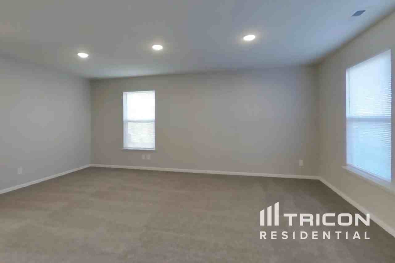 671 671 Wheat Field Lane New Whiteland IN - Photo 3 of 26