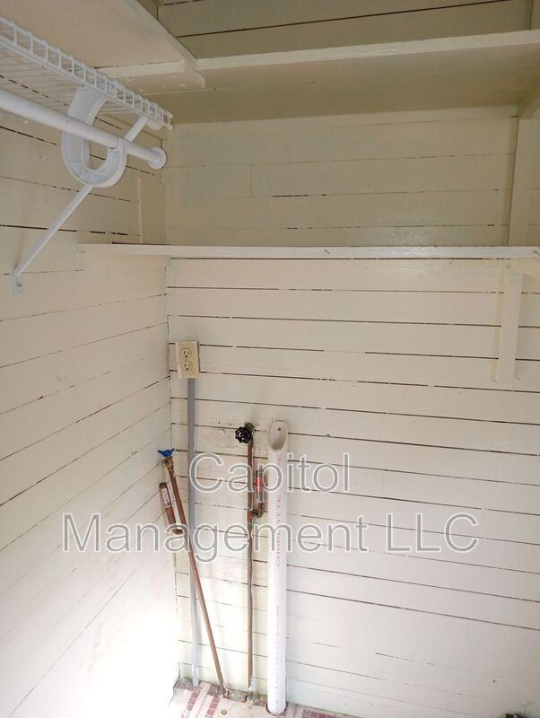 319 W Saginaw St #1 - Photo 2 of 6