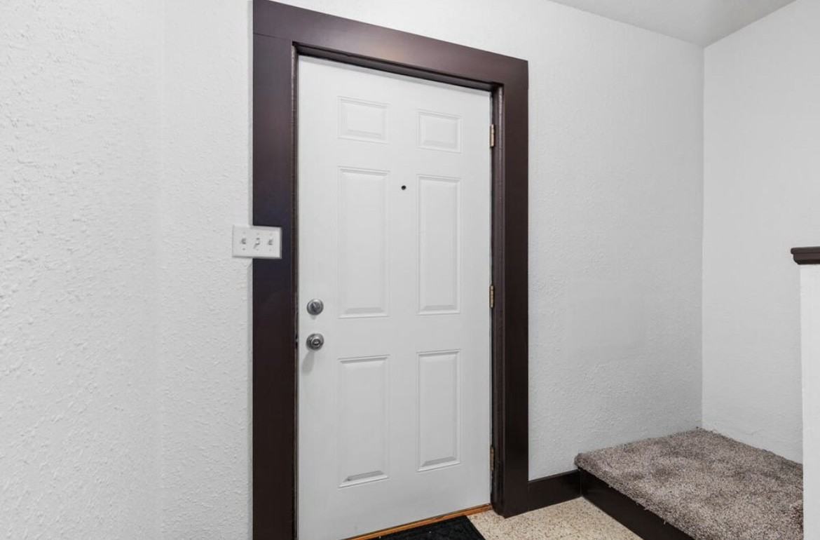 1050 Kensington Ave Sw #NA - Photo 2 of 19