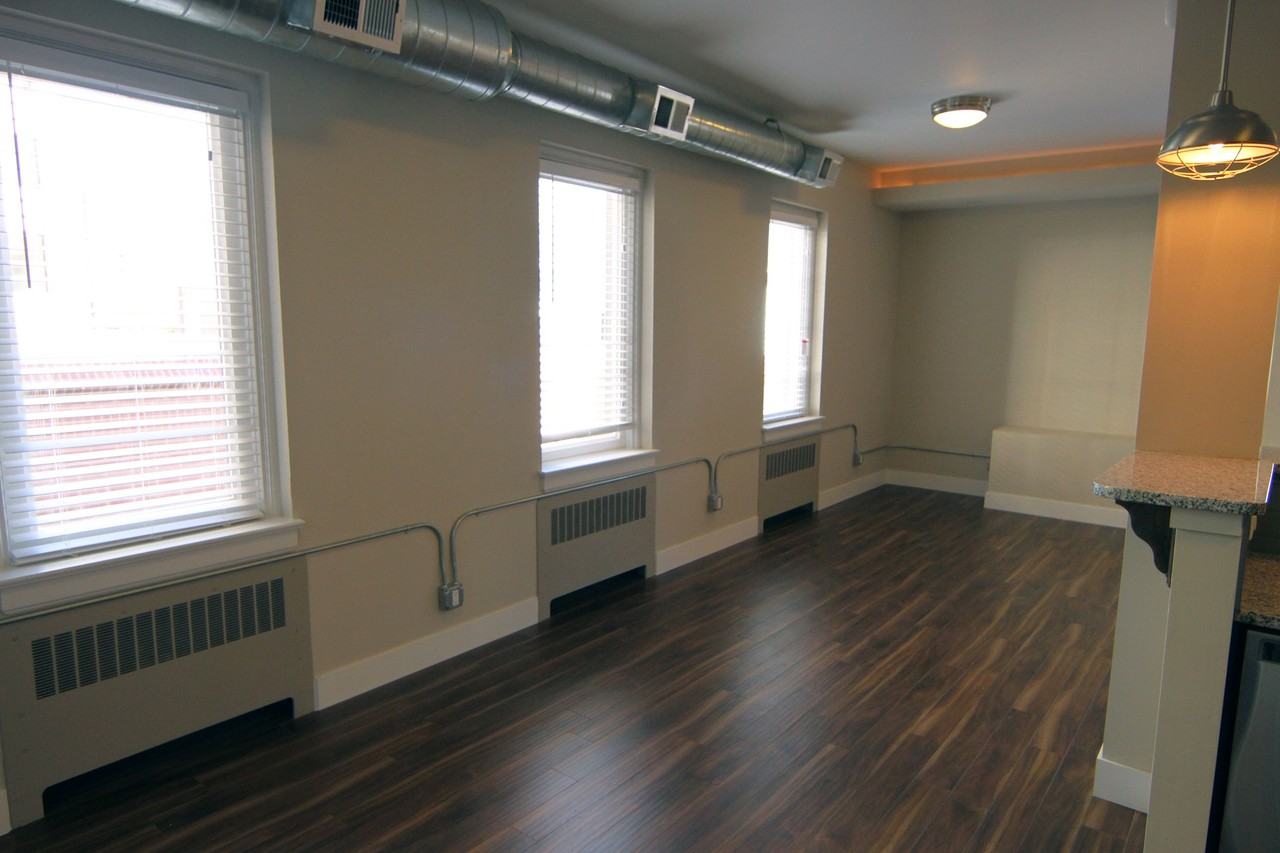 623 S Wolcott St #108 - Photo 5 of 13