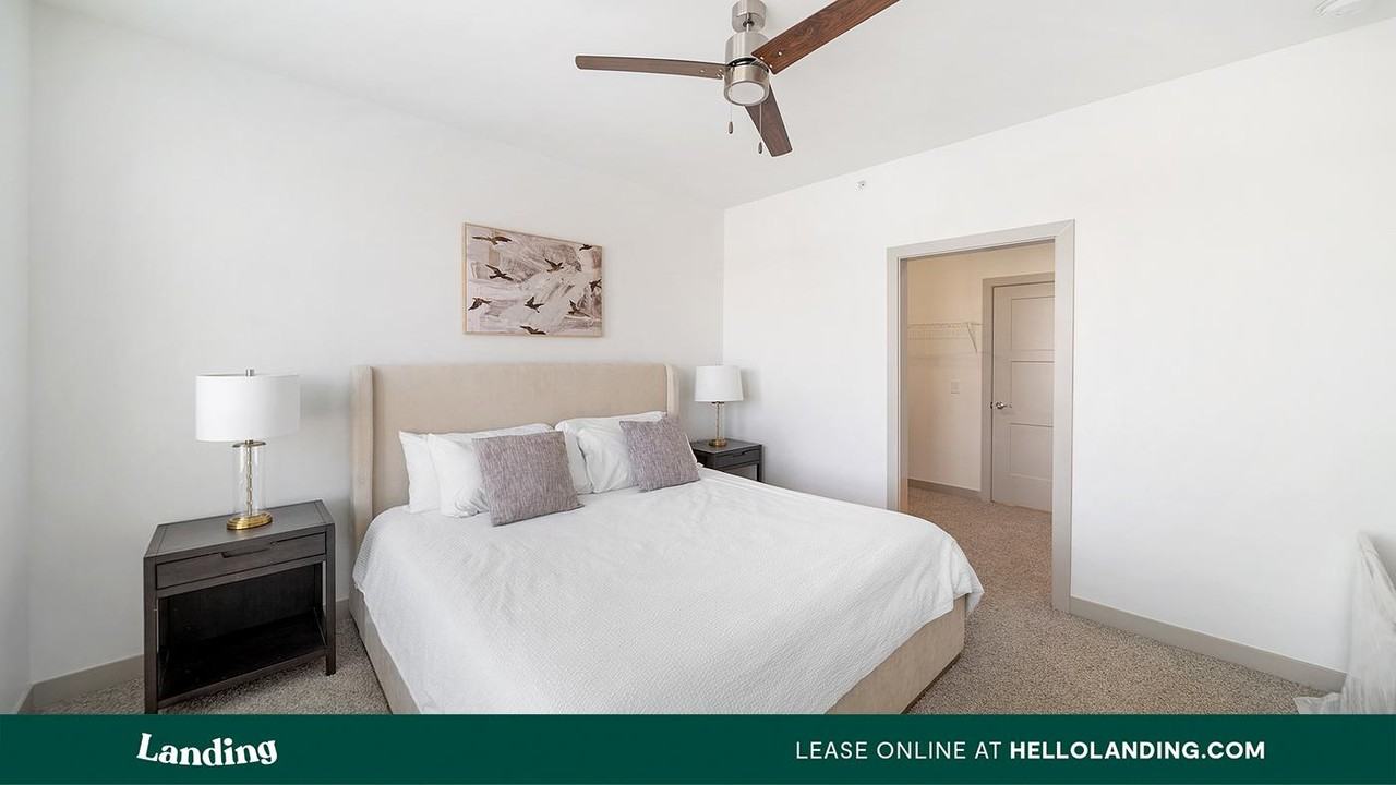 5811 Main St - Photo 7 of 50