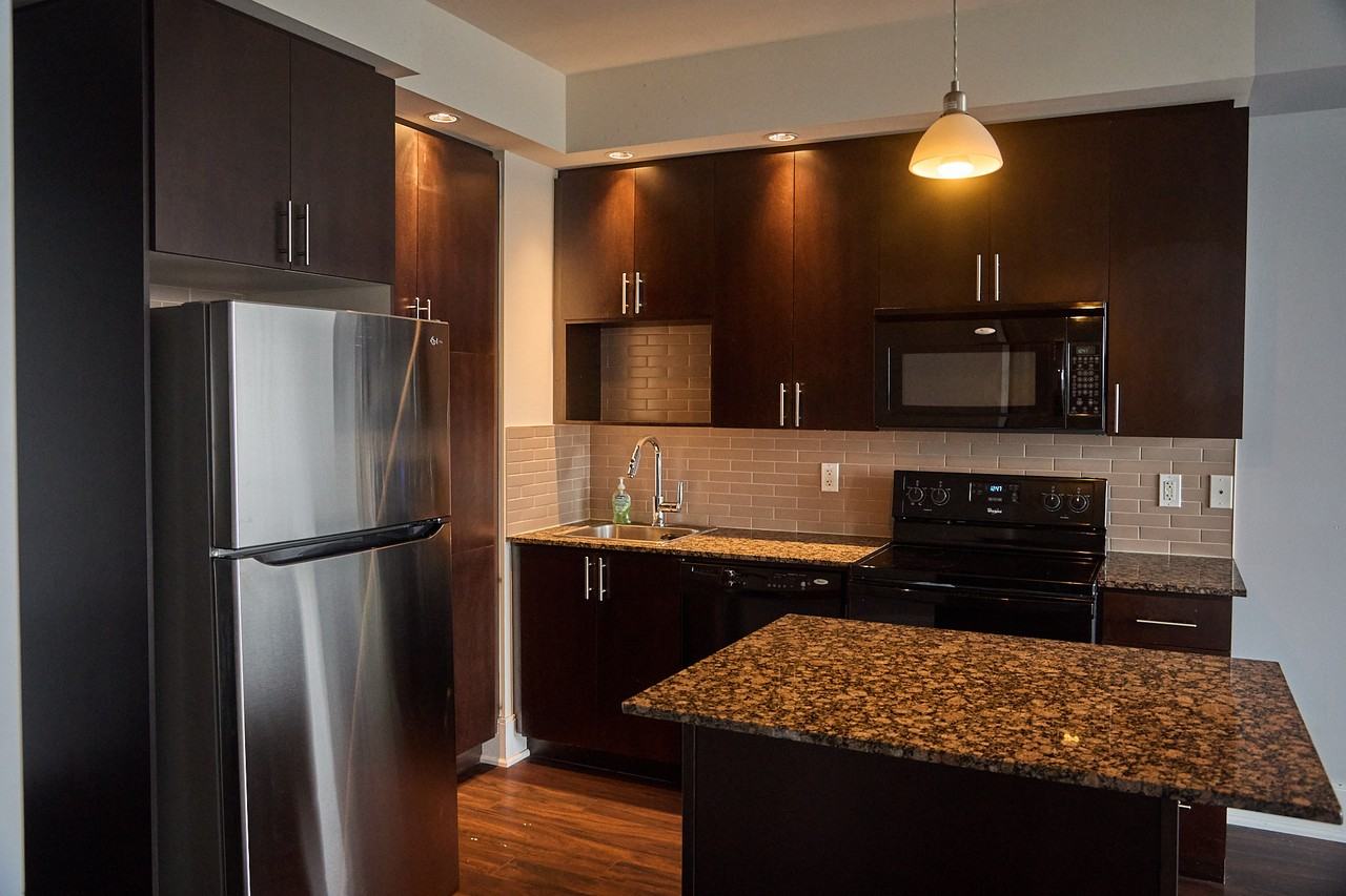 181 Wynford Drive - Photo 6 of 11